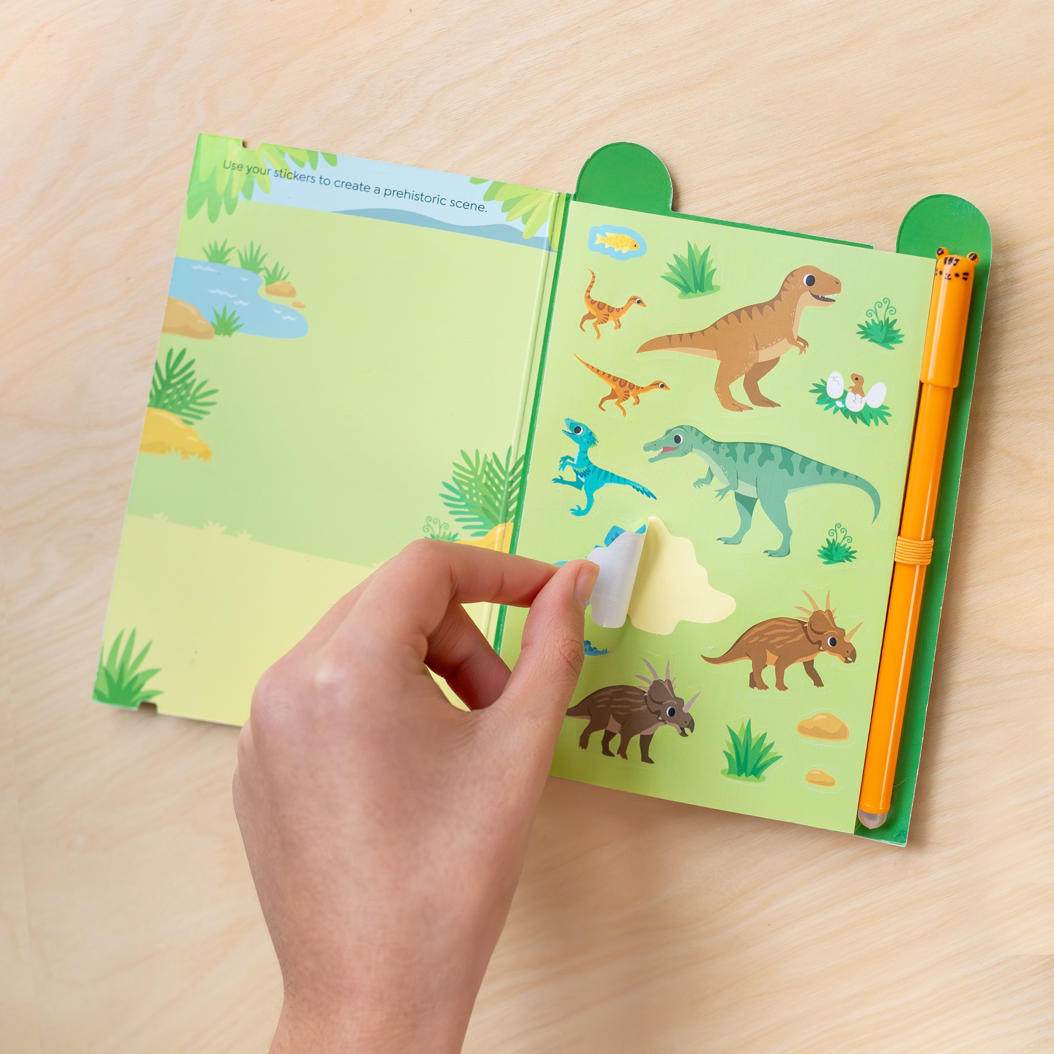 Tiger Tribe busy whiz fun pack dinosaurs