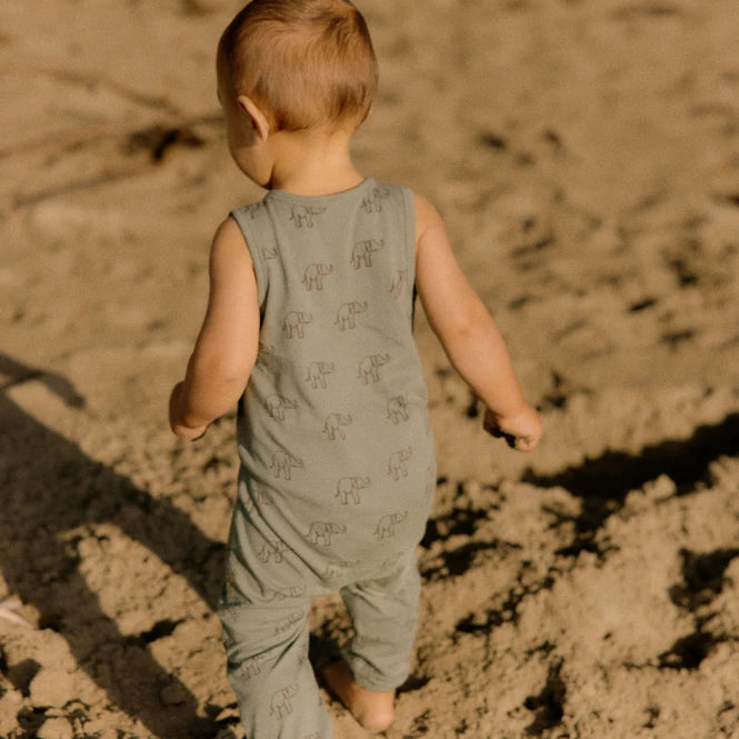 Nature Baby August Suit Elephant Sprout Print in green
