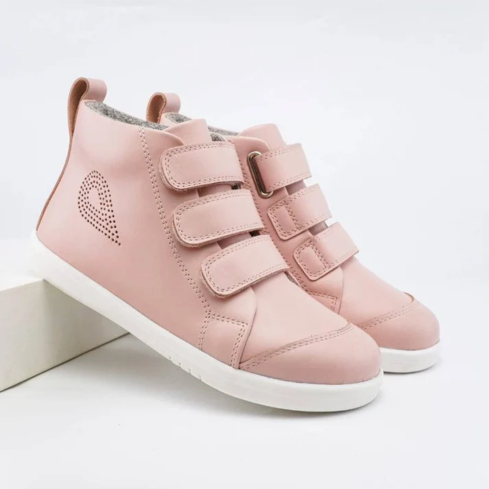 Bobux Kid+ Hi Court Boot seashell in pink
