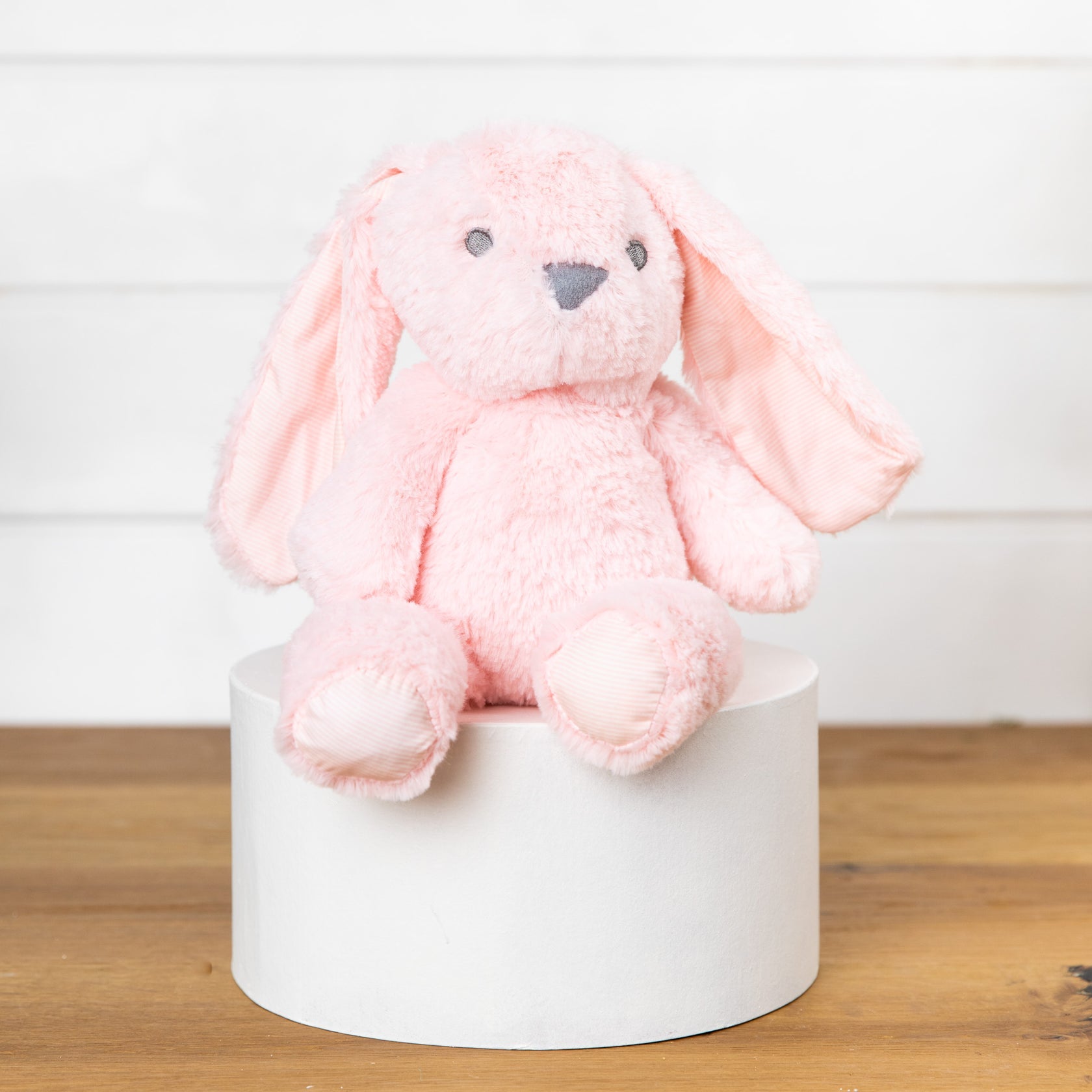 es kids Bunny Teddy light pink sitting 25cm