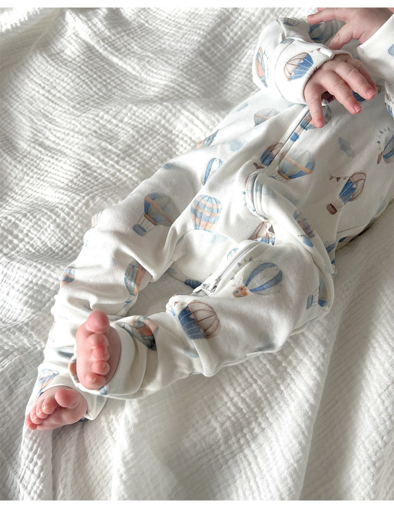 Bebe SKY HIGH ORGANIC LS ZIPSUIT