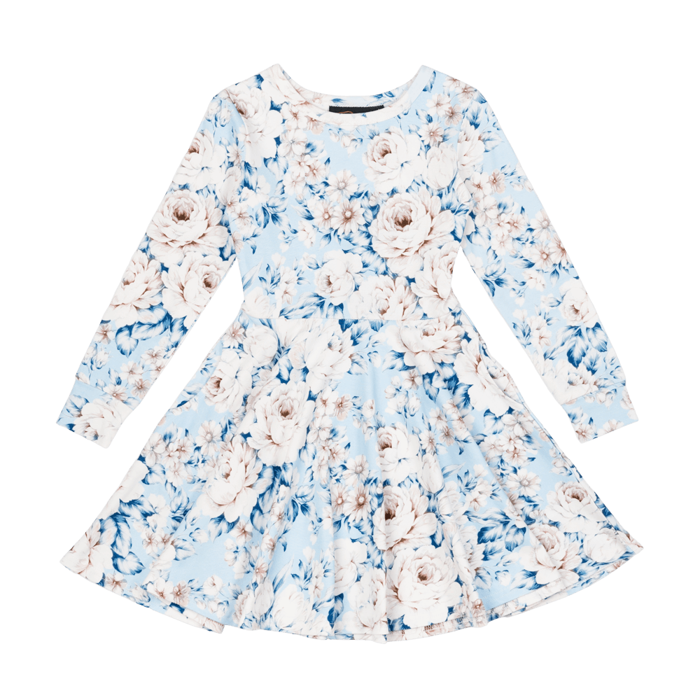 Rock your baby blue vintage floral LS waisted dress in blue