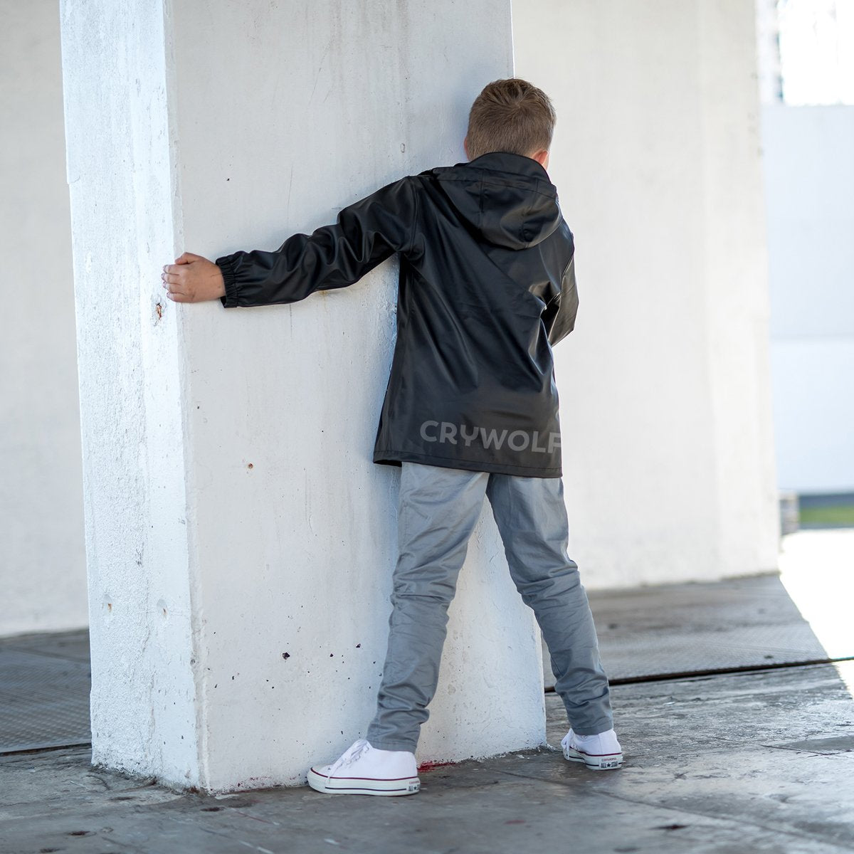 Crywolf Play Jacket in black