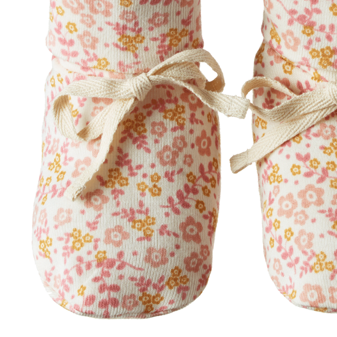 Nature baby Daisy Belle print booties