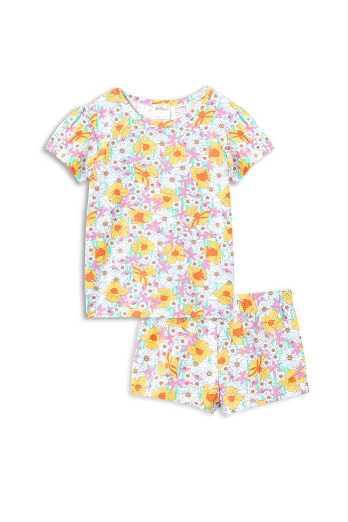 Milky Daffodil Pyjamas in Multi