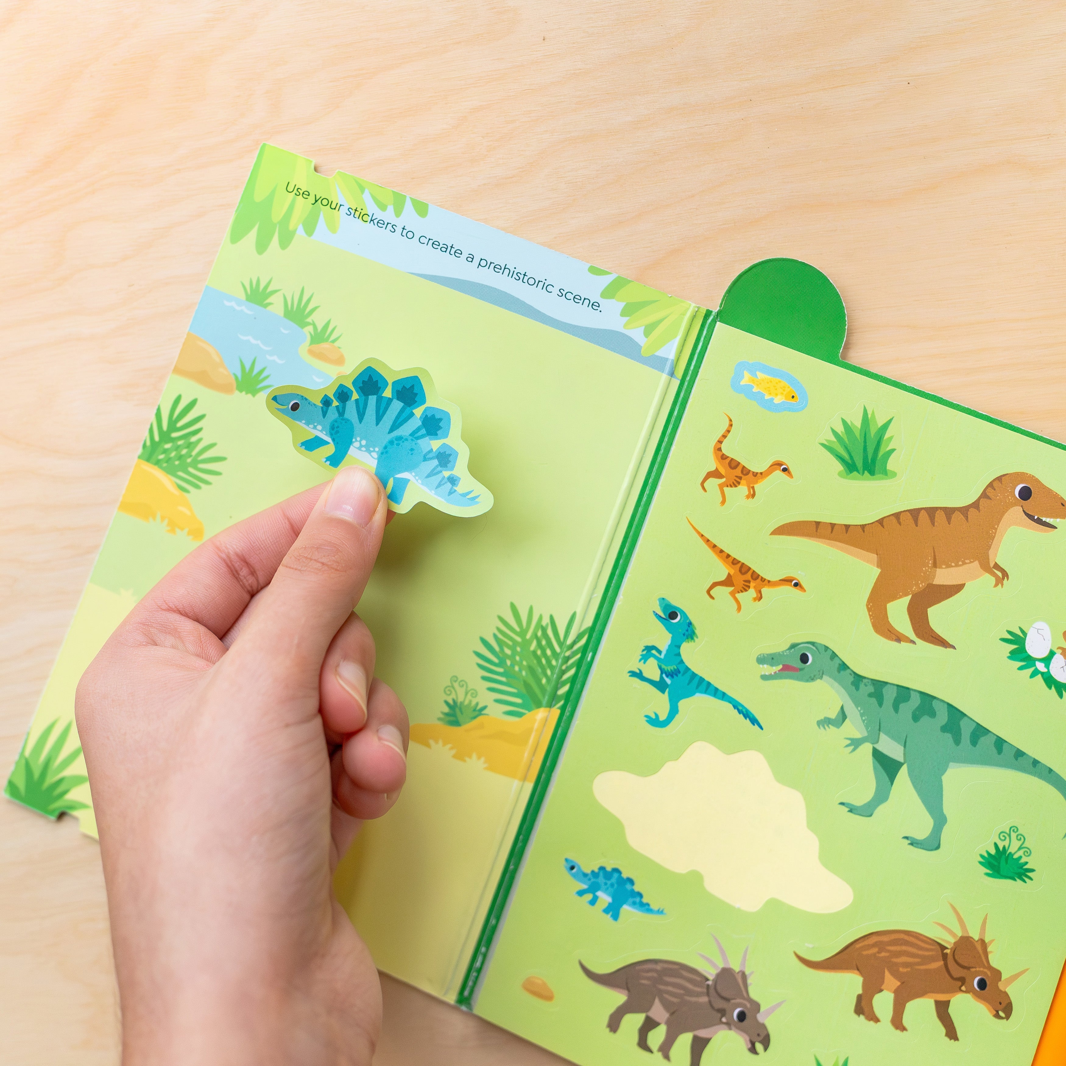 Tiger Tribe busy whiz fun pack dinosaurs