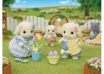 Sylvanian families blossom gardening set Flora rabbit