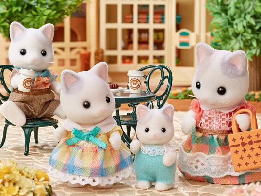 Sylvanian Families Latte Cat Family