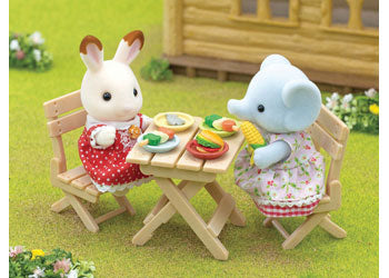 Sylvanian Famiies BBQ Picnic set