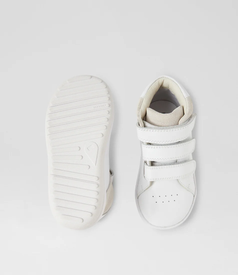 Bobux Kid+ Game-point hi top in White
