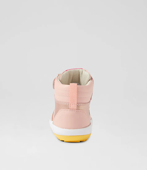 Bobux Kid+ Topspin in Seashell pink