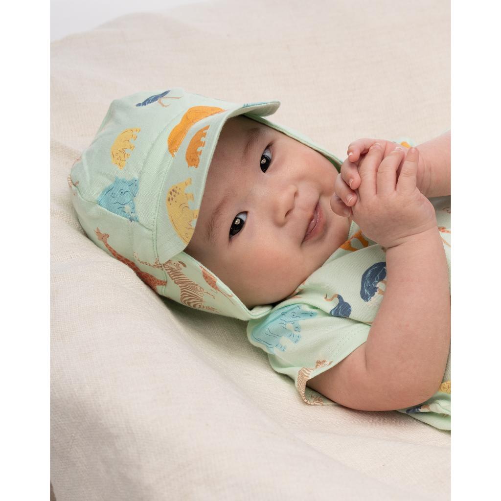 Toshi flap cap down under in Congo oasis