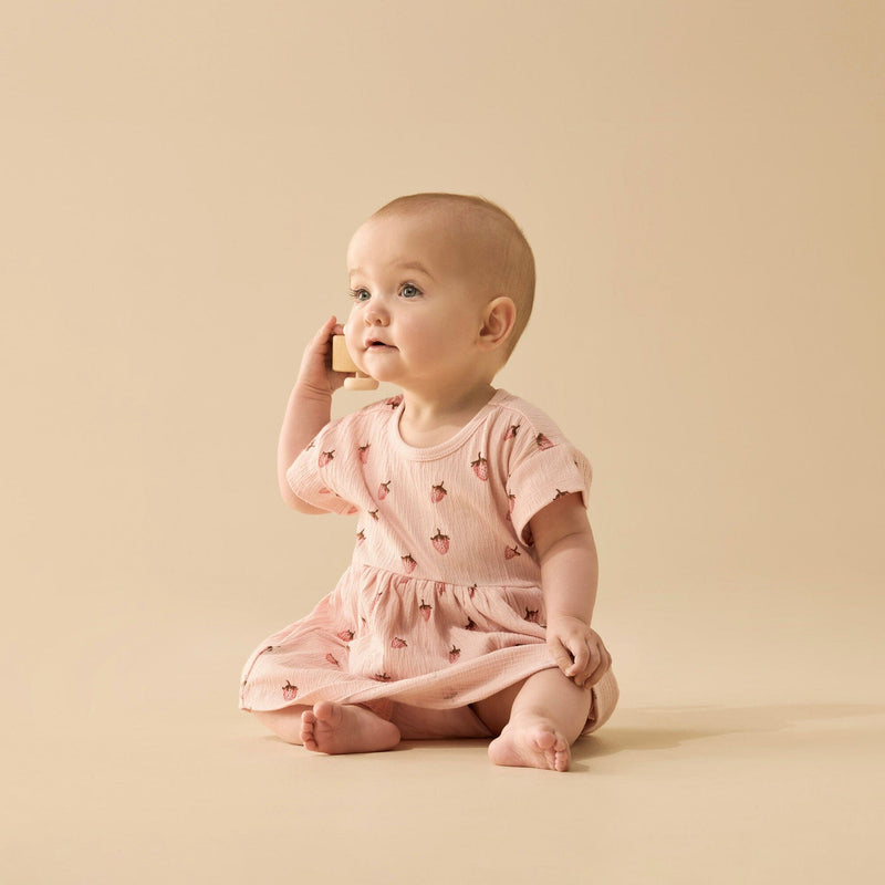 Wilson & Frenchy Organic Strawberry Kisses Organic Crinkle Dress