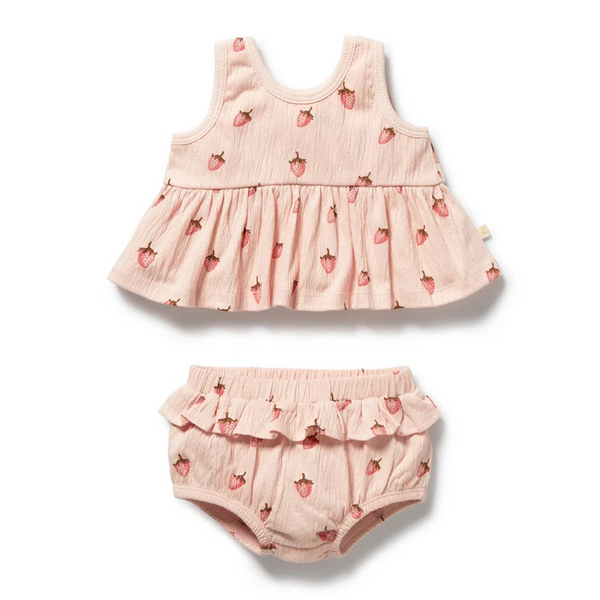 Wilson & Frenchy Strawberry Kisses Organic Crinkle Ruffle Set