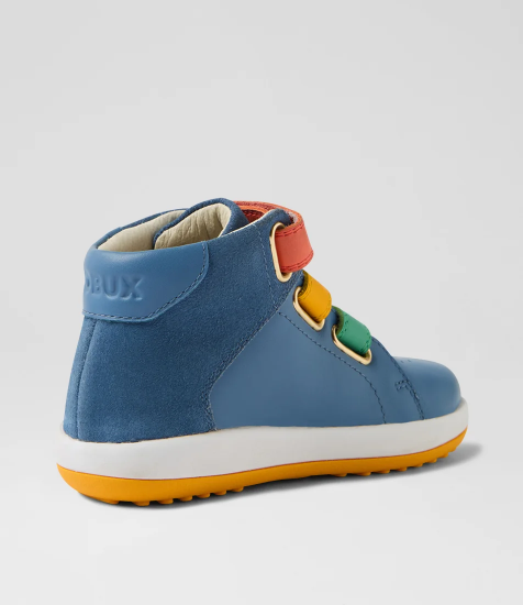 BOBUX IW Gamepoint boots in coronet blue