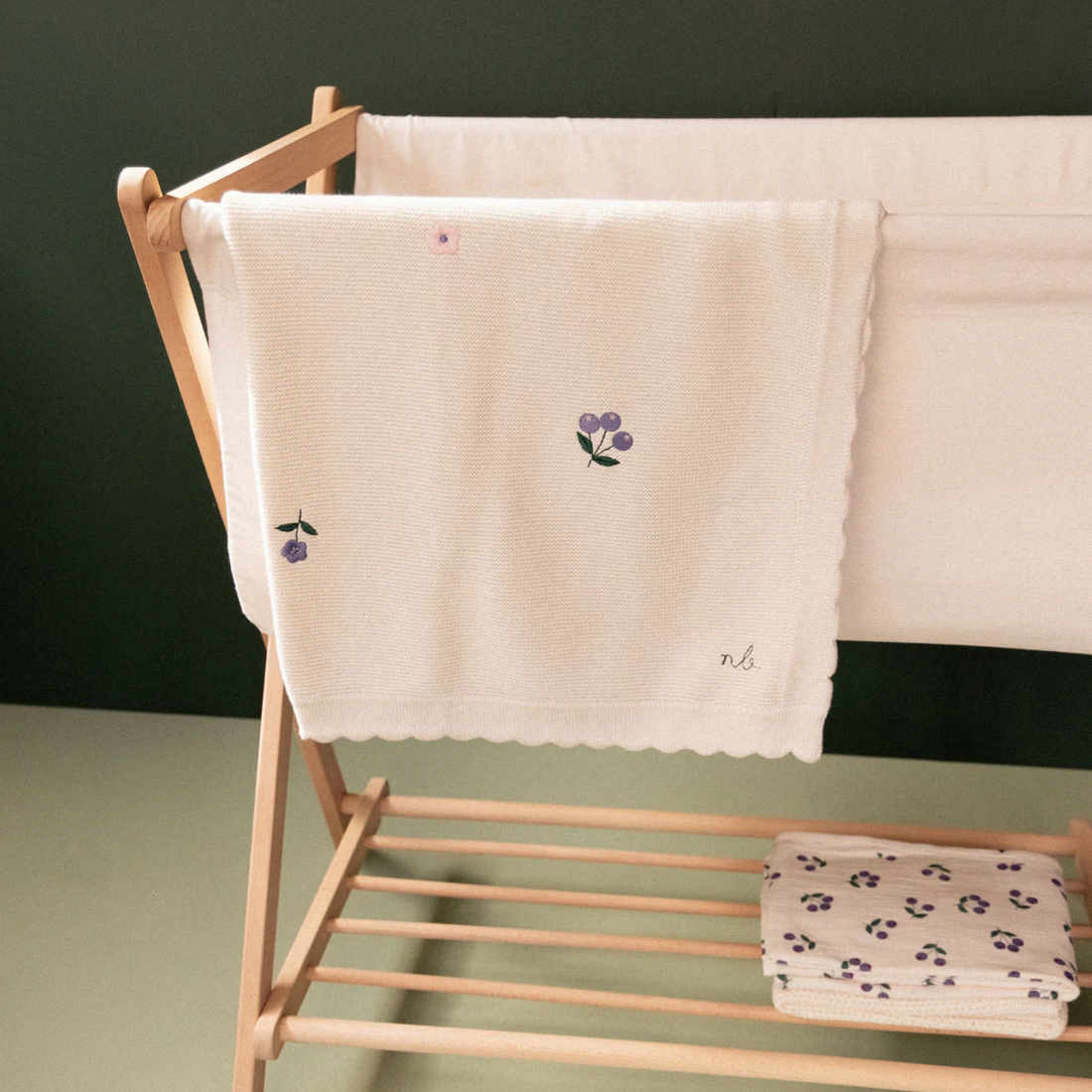 Nature Baby Fern Blanket in Berry Garden