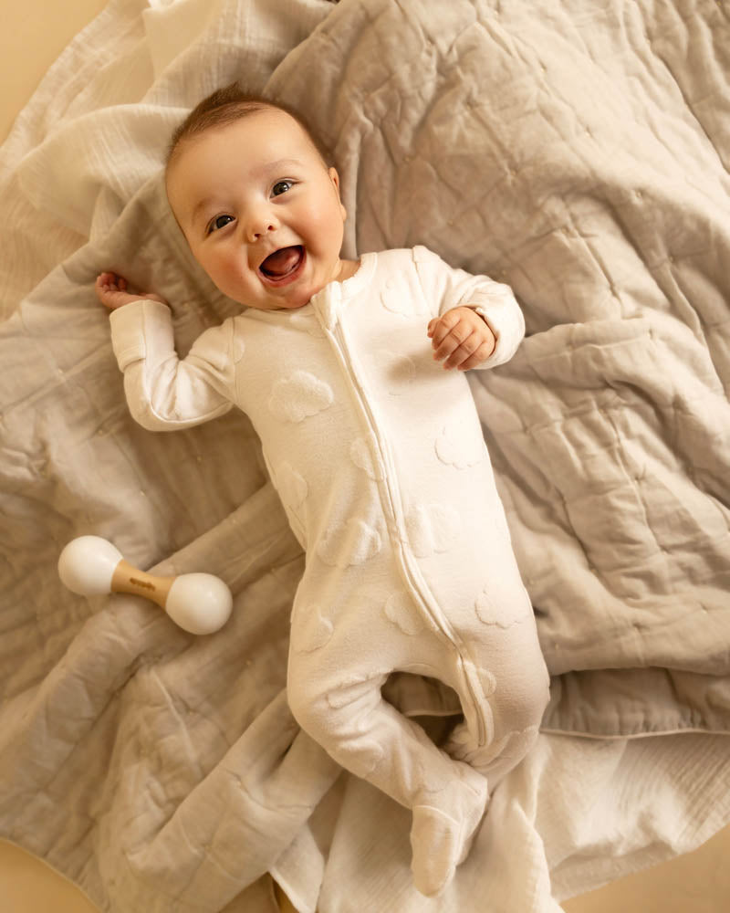 BEBE CLOUD ORGANIC JACQUARD LS ONESIE