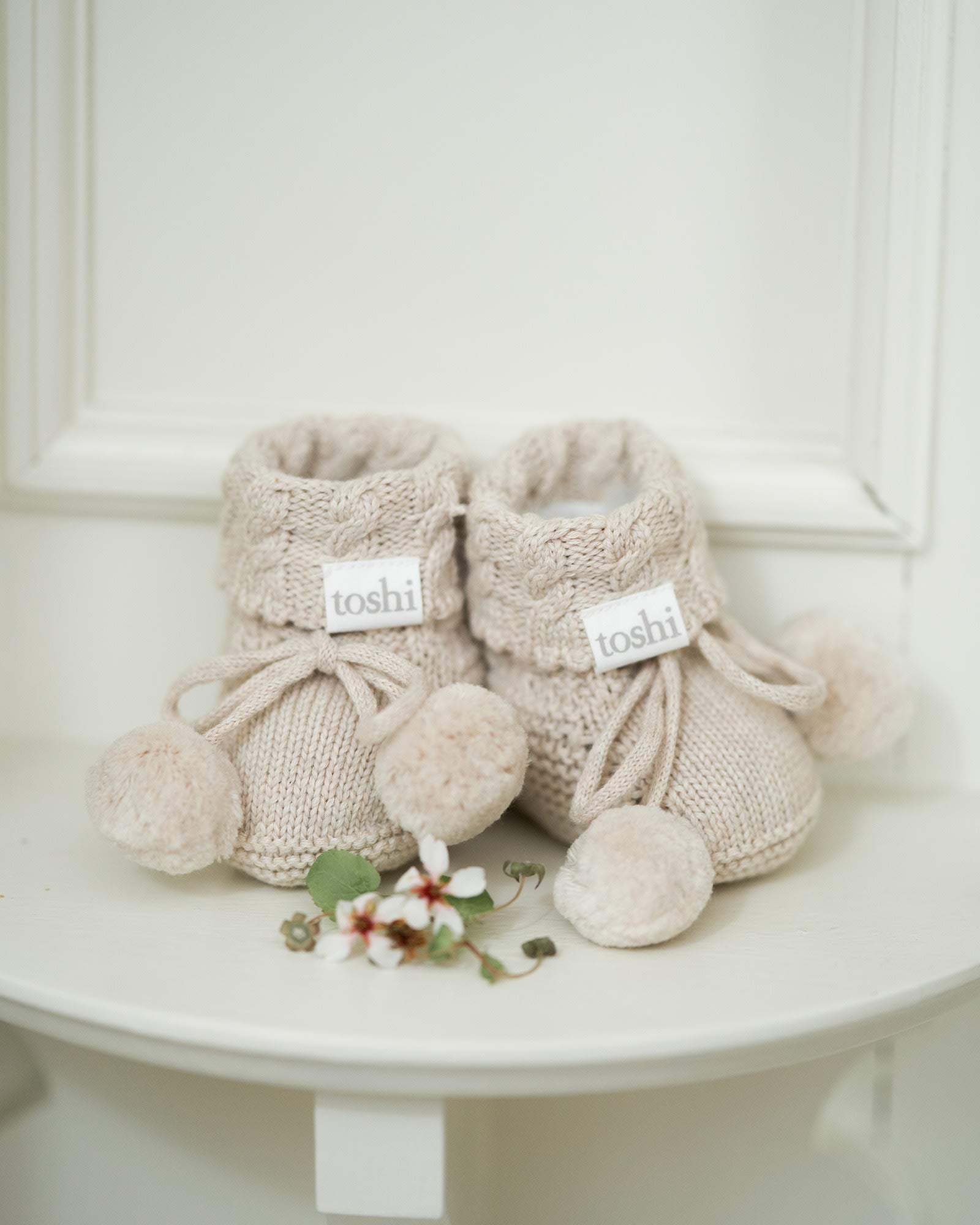 Toshi Organic Booties Yummy Oatmeal
