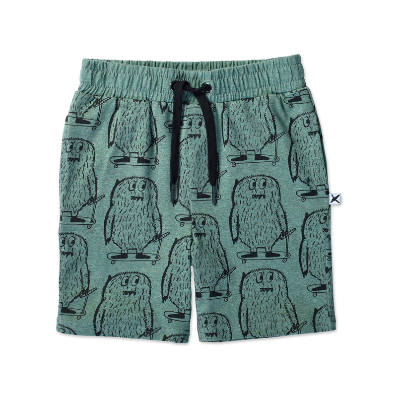 Minti Scooting Monsters Short Forest Marle in green