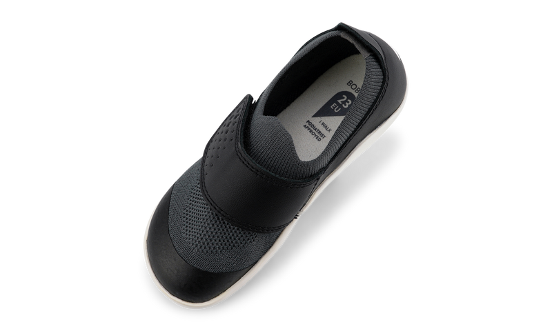 BOBUX I-walk dimension 111 in black and charcoal
