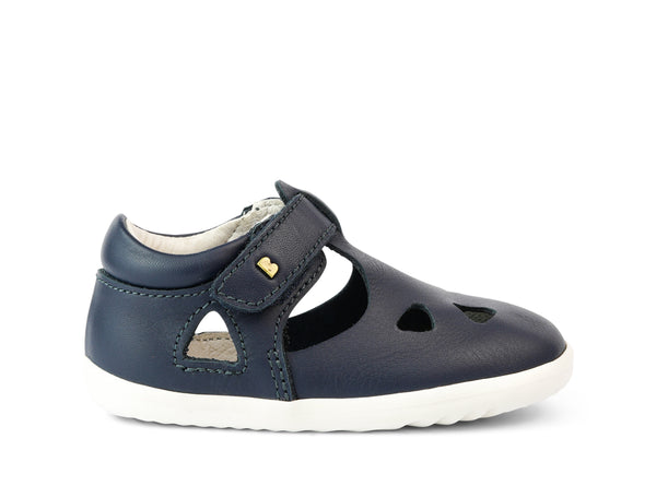 Bobux Step Up zap II sandal navy in blue