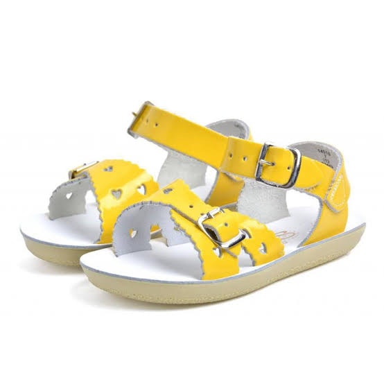 sun-san-sweetheart-salt-water-sandals-yellow-in-yellow