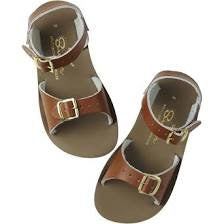 surfer-salt-water-sandals--in-tan