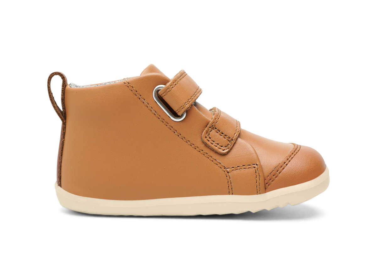 BOBUX Step up Hi Court boot caramel in Brown