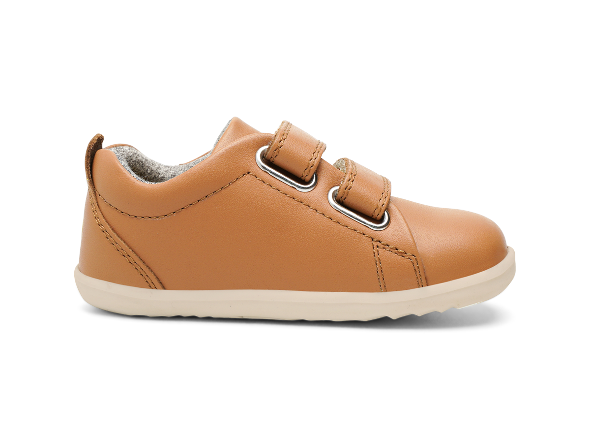 Bobux Step up Grass Court caramel in brown