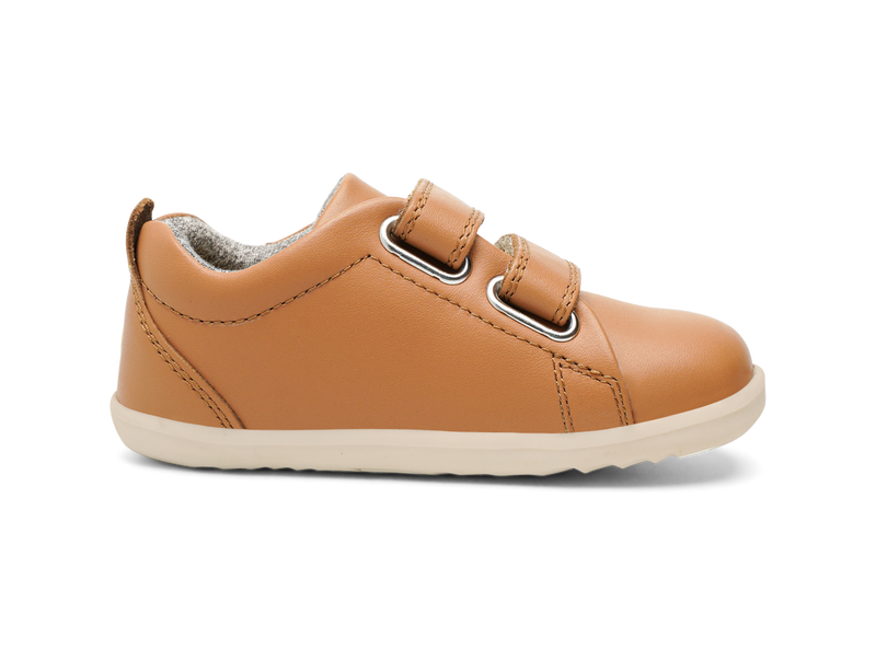 Bobux Step up Grass Court caramel in brown