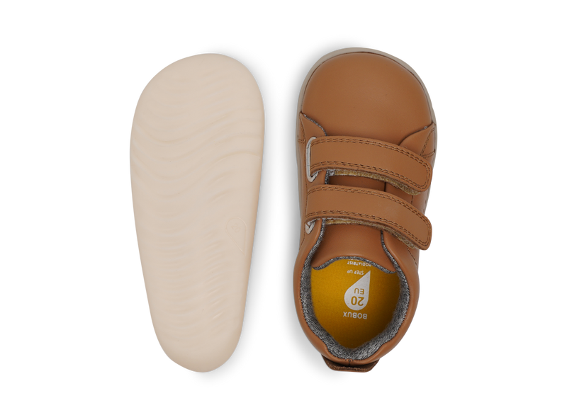 Bobux Step up Grass Court caramel in brown
