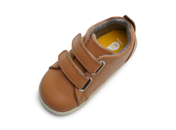 Bobux Step up Grass Court caramel in brown