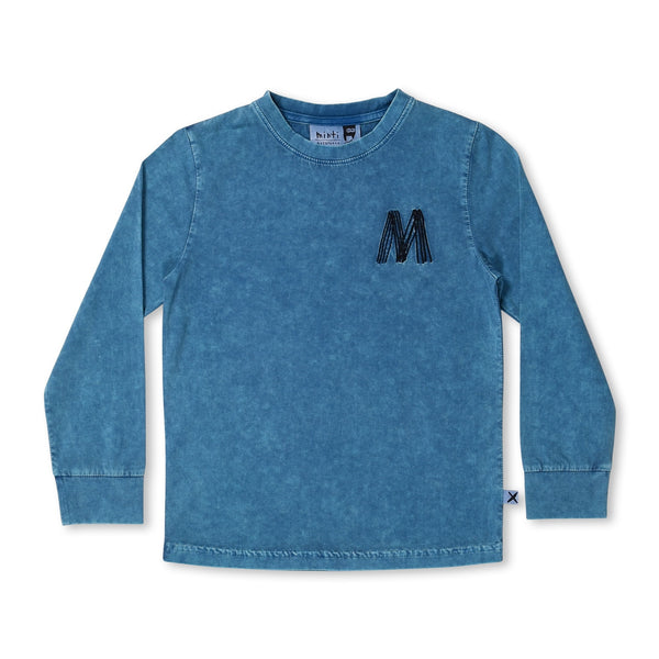Minti blasted lux long sleeve sky wash t-shirt sky in blue cotton laying on a flat background